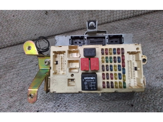 Блок предохранителей 60684629 Alfa Romeo GT