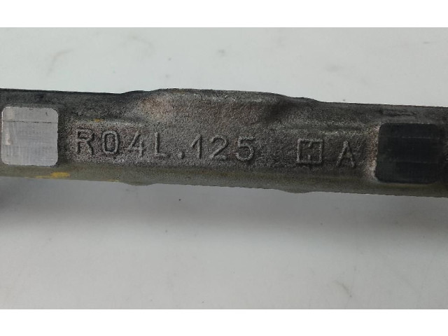 Топливная рампа 04L125 Audi A3 S3 A3 Sportback 8P