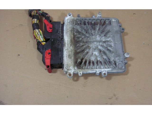 Блок управления двигателем Блок управления Volvo XC90