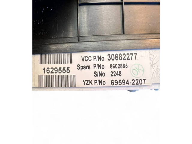 Панель приборов 30682277, 30682277   Volvo S80       