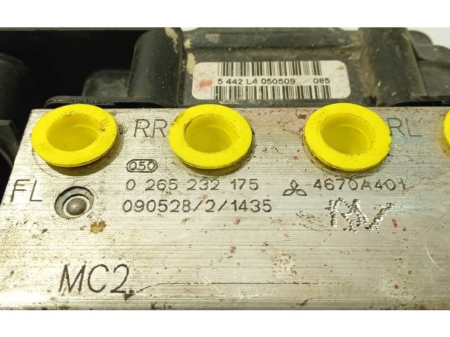 Блок АБС 4670A401, 0265232175 Mitsubishi Colt 2009 - 2016 года