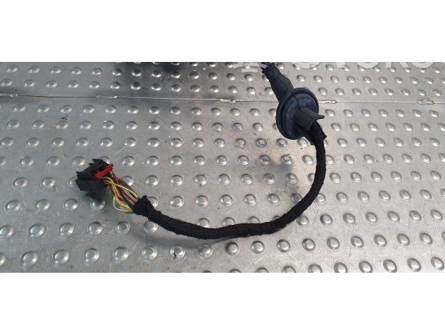 Zpětné zrcátko Volkswagen Touareg II 2013