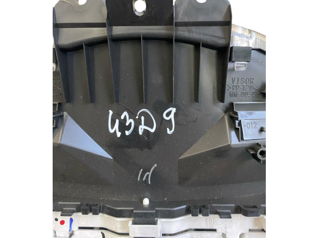 Přístrojová deska Mitsubishi L200 2013 8100B651