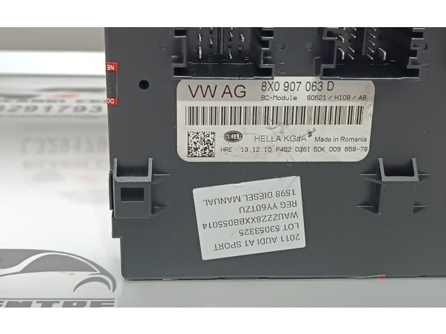 Блок комфорта 8X0907063D, 5DK00965878 Audi A1