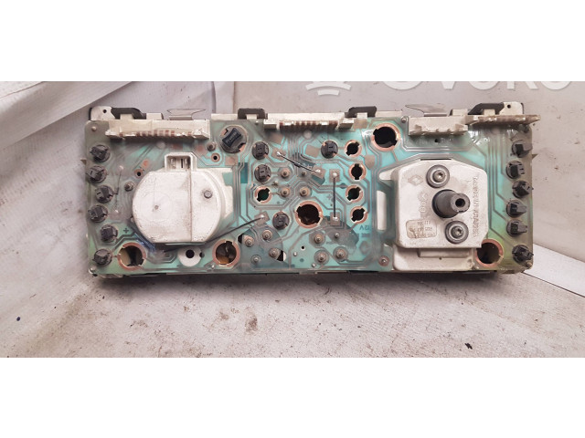 Přístrojová deska Renault Espace II 1996 09050469902