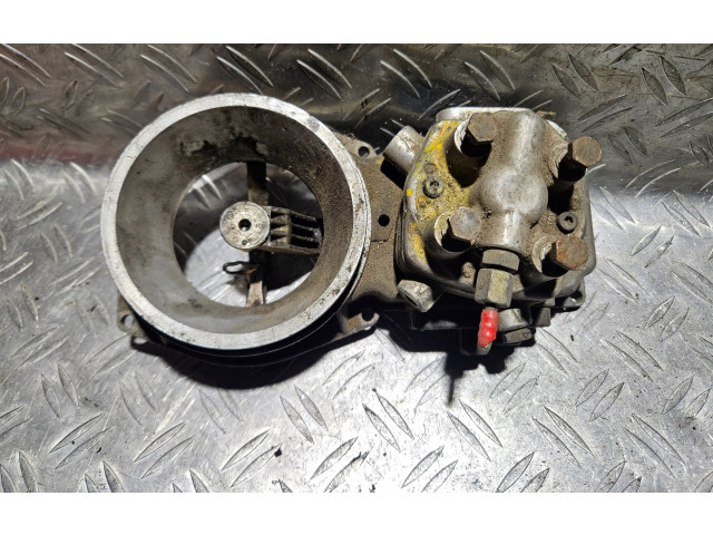 Топливная рампа 0438121011, 026133353 Audi 80 90 B3