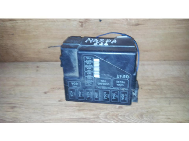 Блок предохранителей ge4t Mazda 626