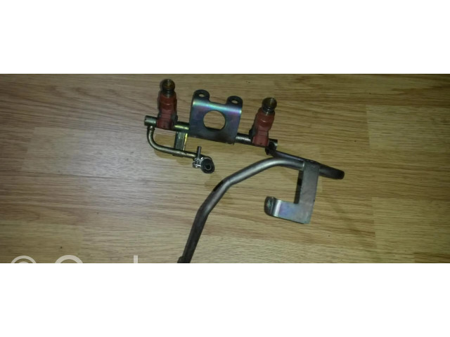 Топливная рампа 17523aa521, 16600-5L300 Nissan Sentra B14 2.3