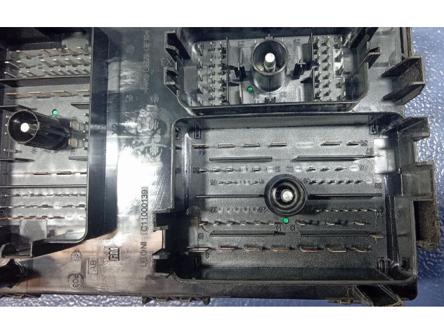 Pojistková skříňka C11000139, C11000139 Opel Zafira C 2015