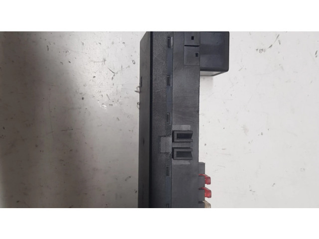 Pojistková skříňka A0005400172, 05376110 Mercedes-Benz E W210 1998