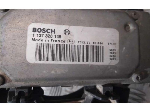 Вентилятор радиатора     3M5H8C607RG, 0130303930    Volvo V50 