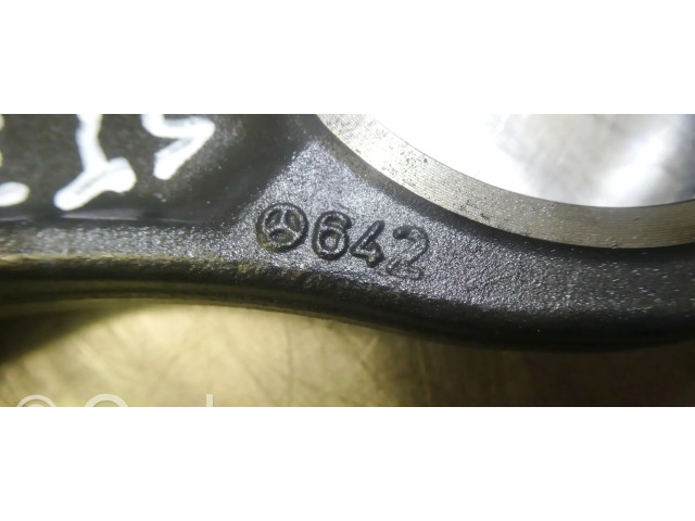 Píst 8370 Mercedes-Benz C AMG W204 3.0