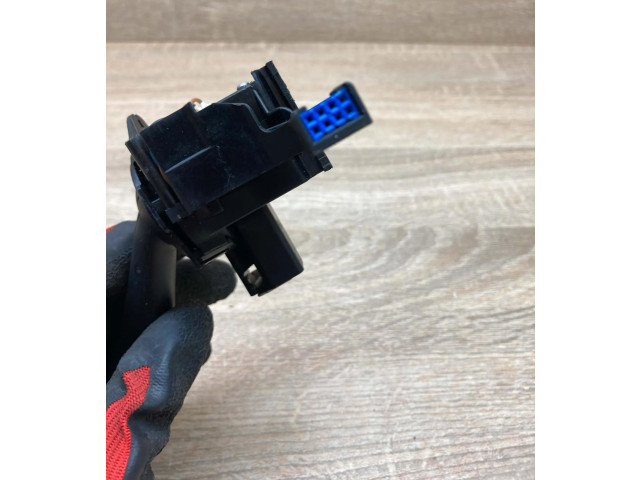 Ручка стеклоочистителей 1K0953519A, Used Volkswagen Caddy