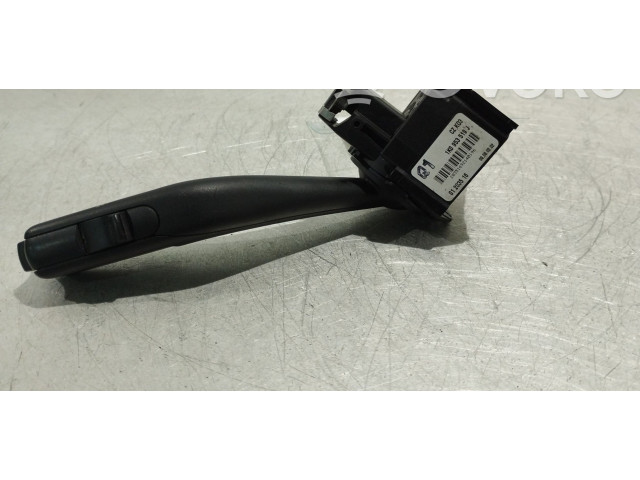 Моторчик дворников 1K0953519J    Skoda Octavia Mk2 (1Z)