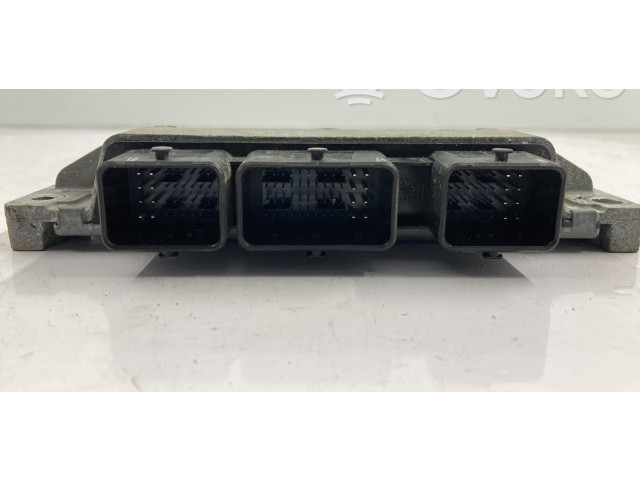 Блок управления двигателя 8201076738 Renault Twingo II
