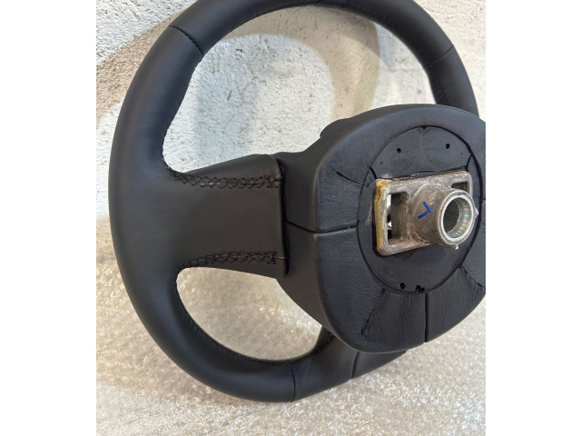 Volant Aston Martin DBX 2020