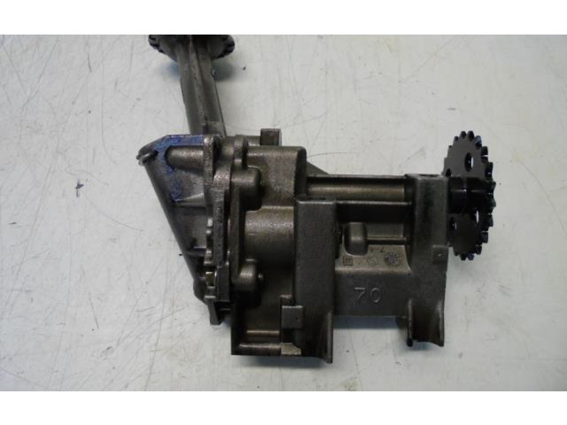 Масляный насос     Renault Clio I 