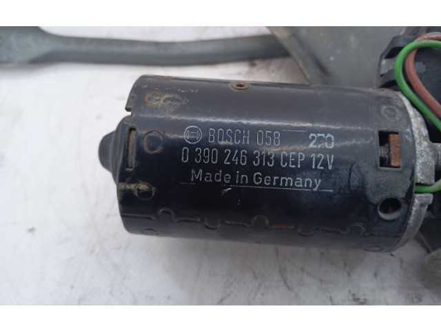 Моторчик дворников 039246313    Volvo 440