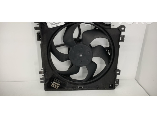 Вентилятор радиатора 8200748439 Renault Clio III