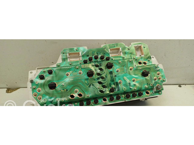 Панель приборов MR381828 Mitsubishi Galant