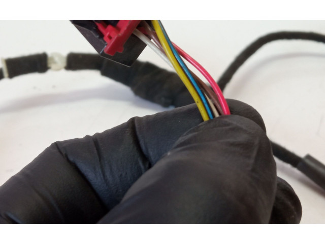 Зеркало электрическое Audi A1 2010 - 2018 года