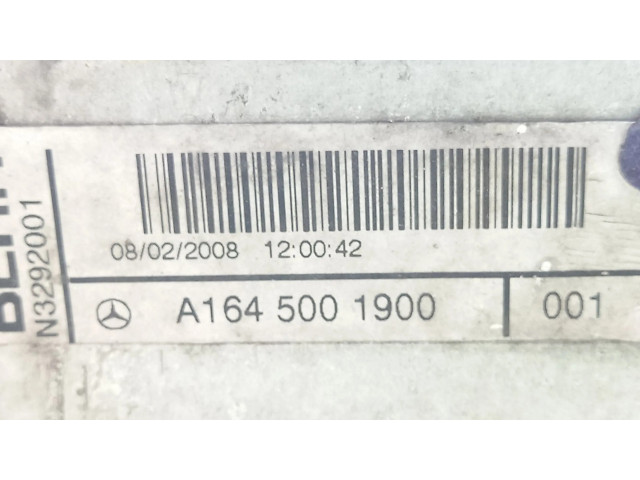 Интеркулер A1645001900 Mercedes-Benz R W251 3.0