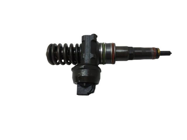 Форсунка 0414720035    Volkswagen Bora  Auy 