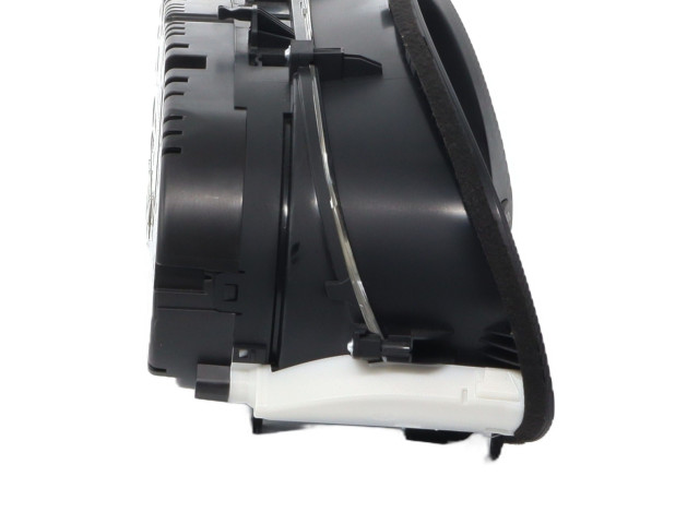 Панель приборов 8U0920940C Audi Q3 8U