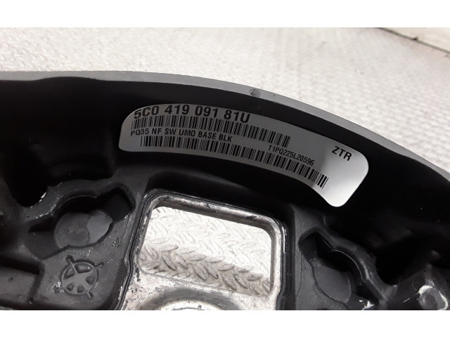 Руль Volkswagen Jetta V 2005 - 2010 года 5C041909181U