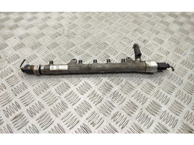 Vstřikovací lišta 03L130089B, 03L906054A Volkswagen Caddy CAYD