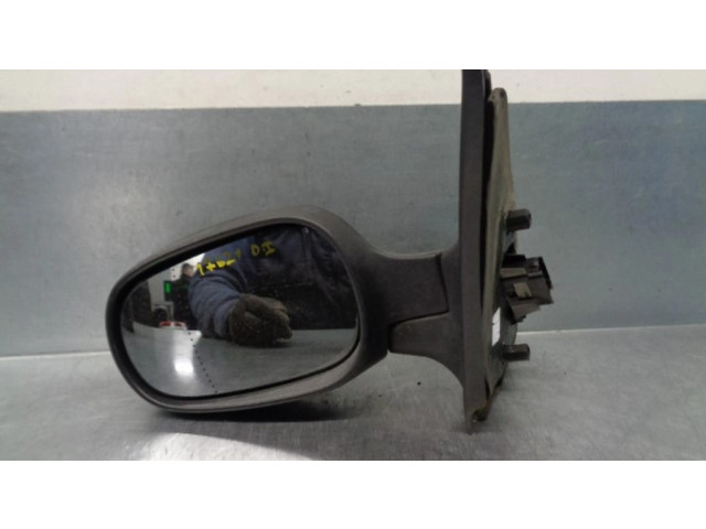 Зеркало электрическое     Сзади   Renault Clio III  2005-2012 года   