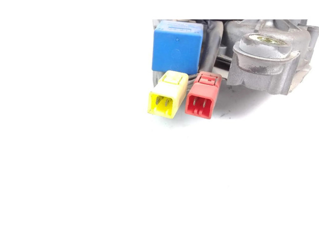 Моторчик заднего дворника 53005302    Peugeot 306