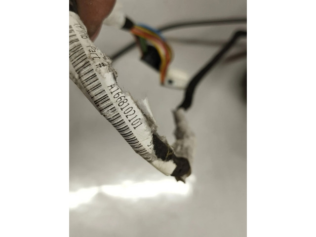 Zpětné zrcátko levé Mercedes-Benz GLE (W166 - C292) 2017 A1668102101