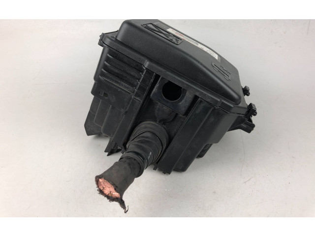 Блок предохранителей  9824510780   Peugeot 2008 II    