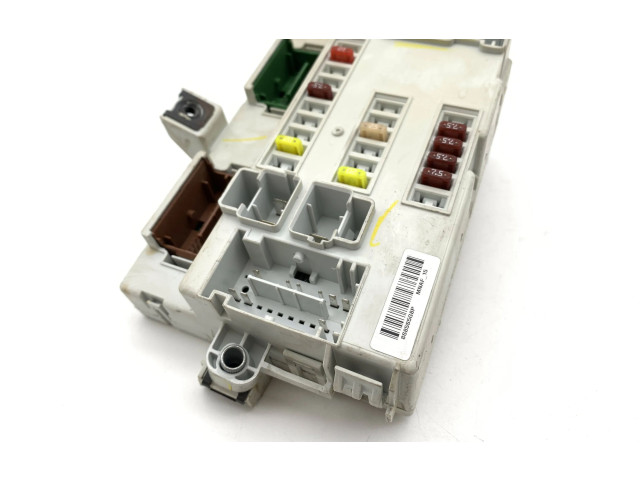 Блок предохранителей 8S85S5G8P   Jeep Cherokee    