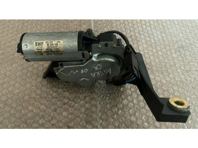 Моторчик заднего дворника 90559440    Opel Astra G