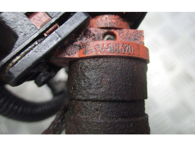 Топливная рампа 96518620   Chevrolet Aveo  