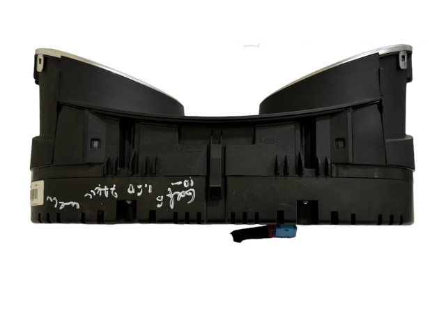 Панель приборов 5K0920870G Volkswagen Golf VI