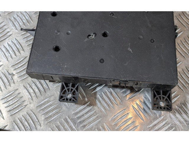 Блок предохранителей 8637B687   Mitsubishi Outlander    