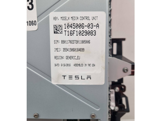 Дисплей 165500070L, 104500603A Tesla Model X