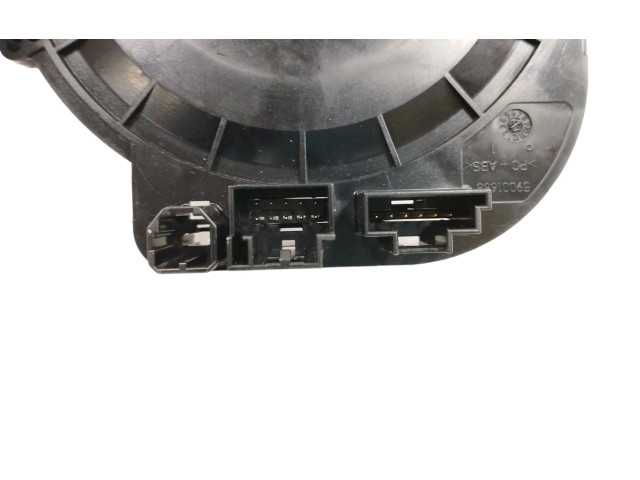 Подушка безопасности водителя    Jeep Renegade