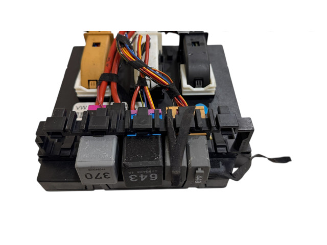 Блок комфорта 1K0937084B Volkswagen Golf VI