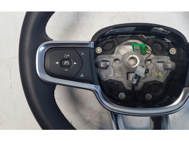 Руль Volvo XC40 - года 31690983