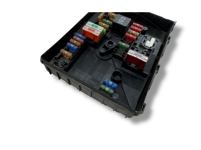 Рулевая рейка  Блок предохранителей 017181281, 01718130   Volkswagen Caddy 2004 - 2010 года