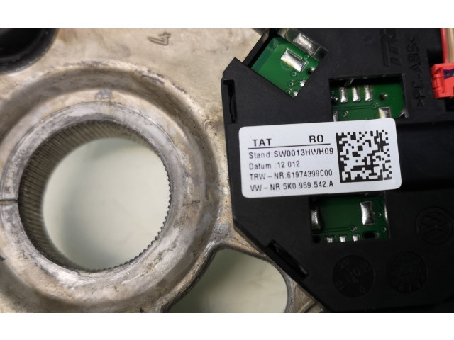 Руль Volkswagen Jetta VI 2011-2018 года 5C0419091Q, 5K0959542A