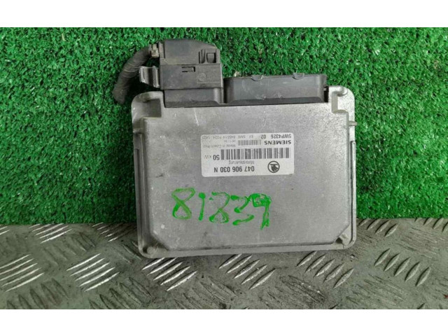 Řídící jednotka 047906030N   Skoda Felicia I 1998