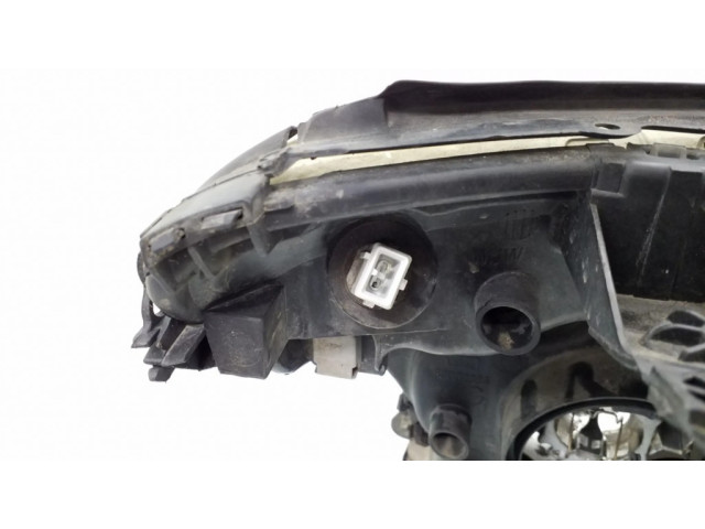 Передняя фара