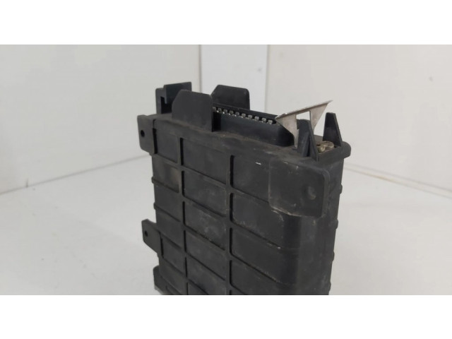 Блок управления двигателя 0280000621 Volkswagen PASSAT B3