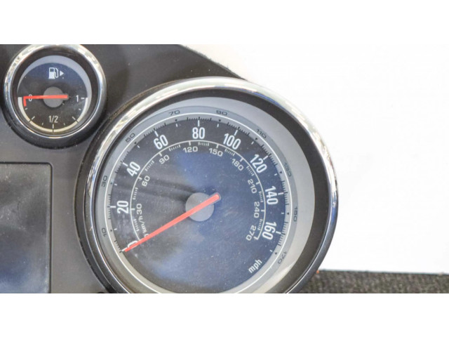 Přístrojová deska  Opel Zafira C 2016 13460586600775881  