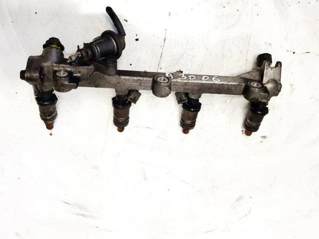 Топливная рампа    Rover 620 2.0 